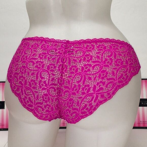 New Victoria’s Secret body by Victoria bikini - Picture 1 of 3